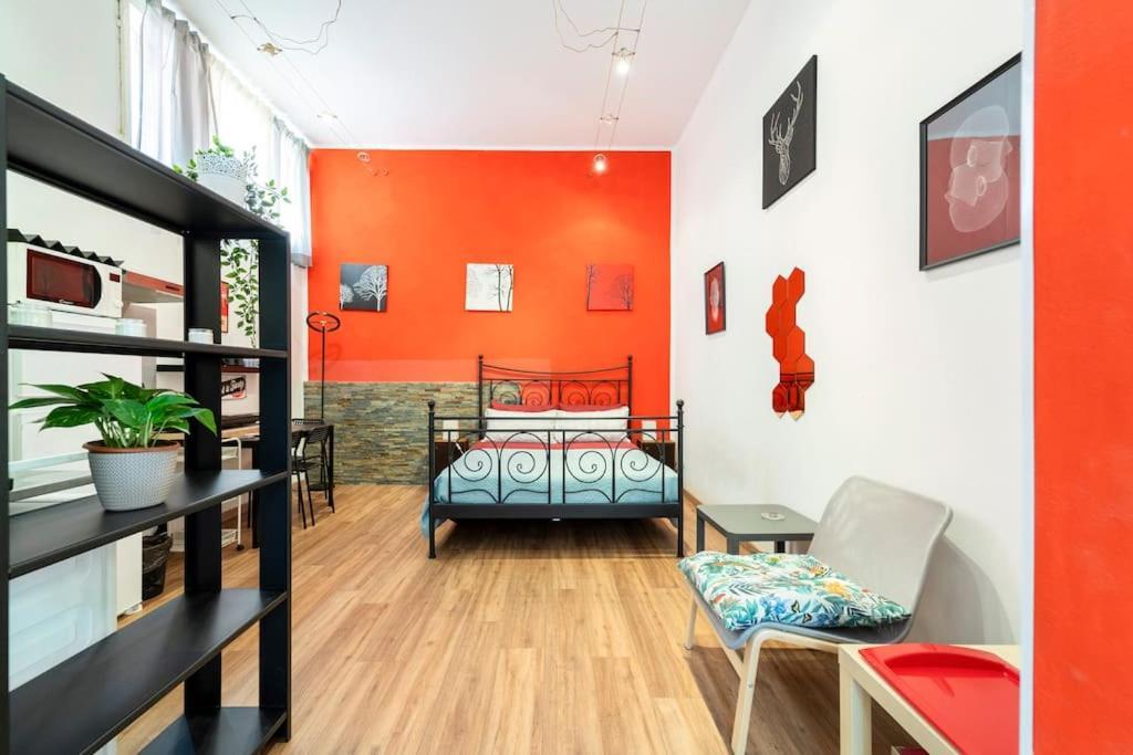 Central And Cozy Loft With Courtyard Bologna Eksteriør billede